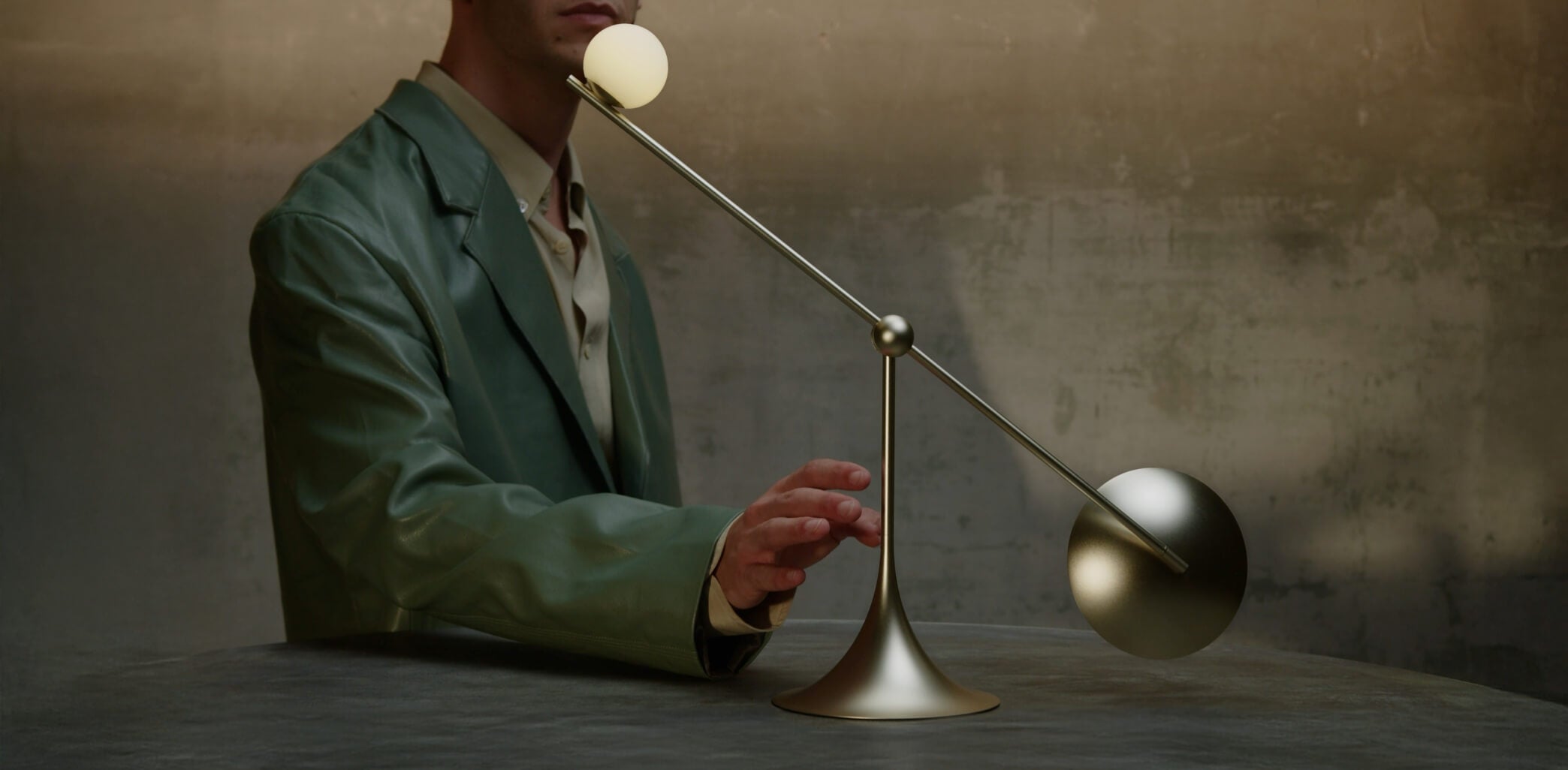 Desk lamp