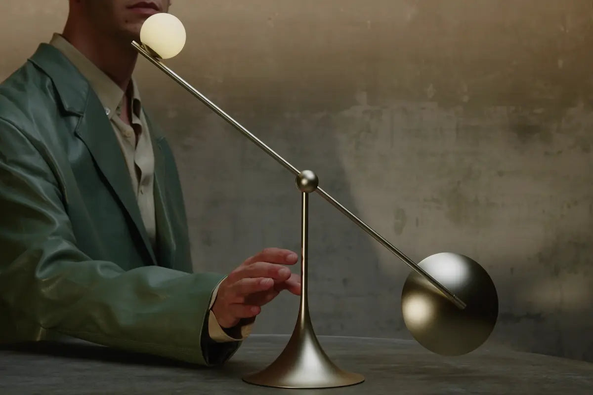 Ovo - ft - Touch Light Control