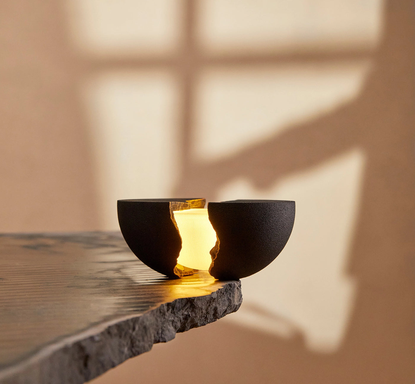 Sculptural Bluetooth speaker & lamp | Teno speaker | Lumio