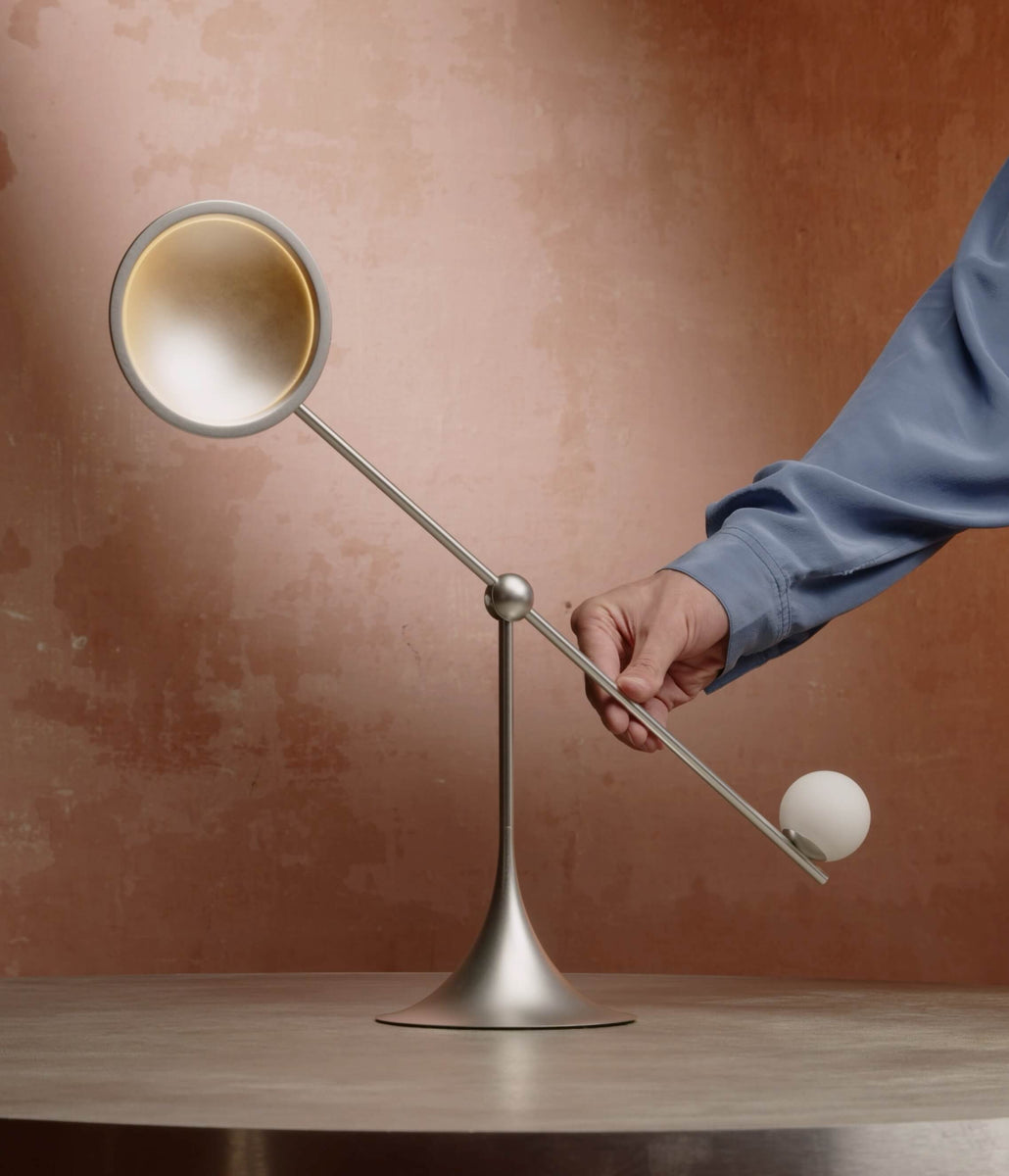 Portable desk lamp | Ovo lamp | Lumio